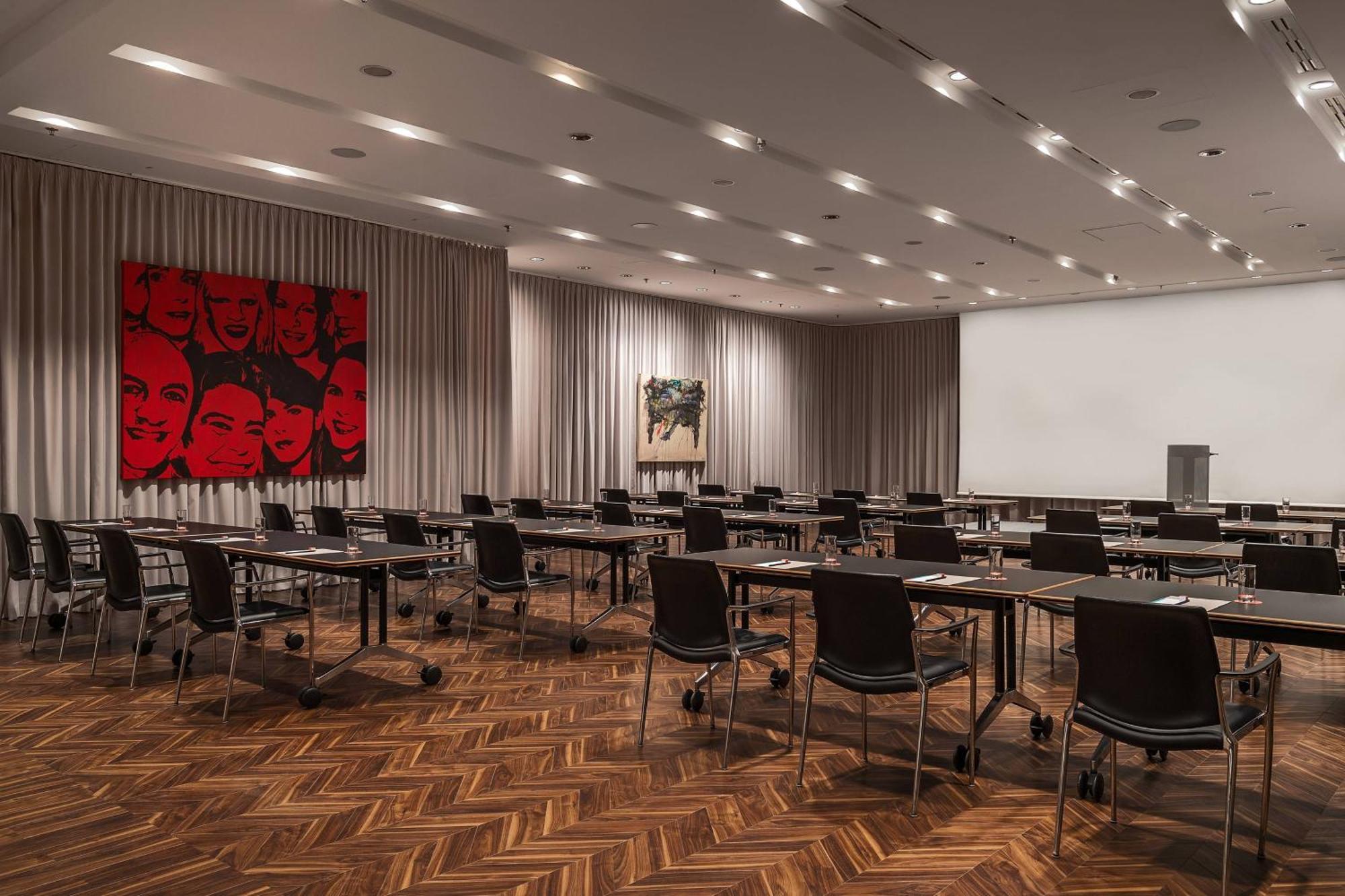 Le Meridien Βιέννη Εξωτερικό φωτογραφία The conference room of the German Bundestag
