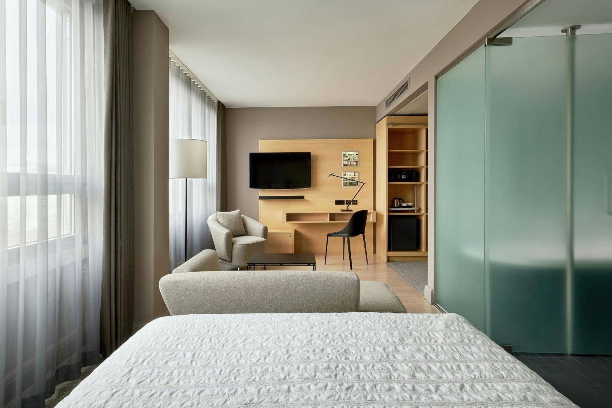 Le Meridien Βιέννη Εξωτερικό φωτογραφία A room at the hotel